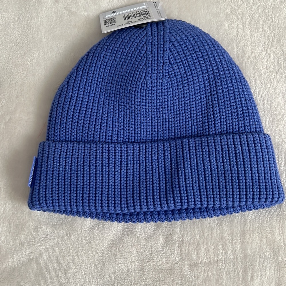 Lululemon hat - Picture 2 of 3
